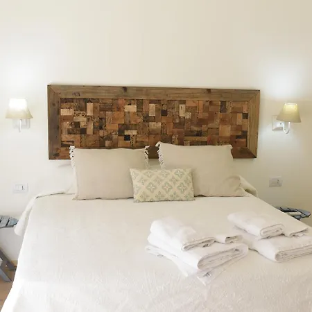 Laura & Gianni Carloforte (Isola di San Pietro)